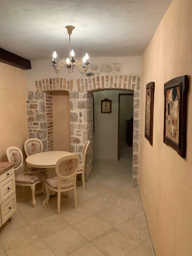 Apartments Leo Cattaro Esterno foto
